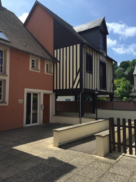 Teeraya Honfleur Exterior photo